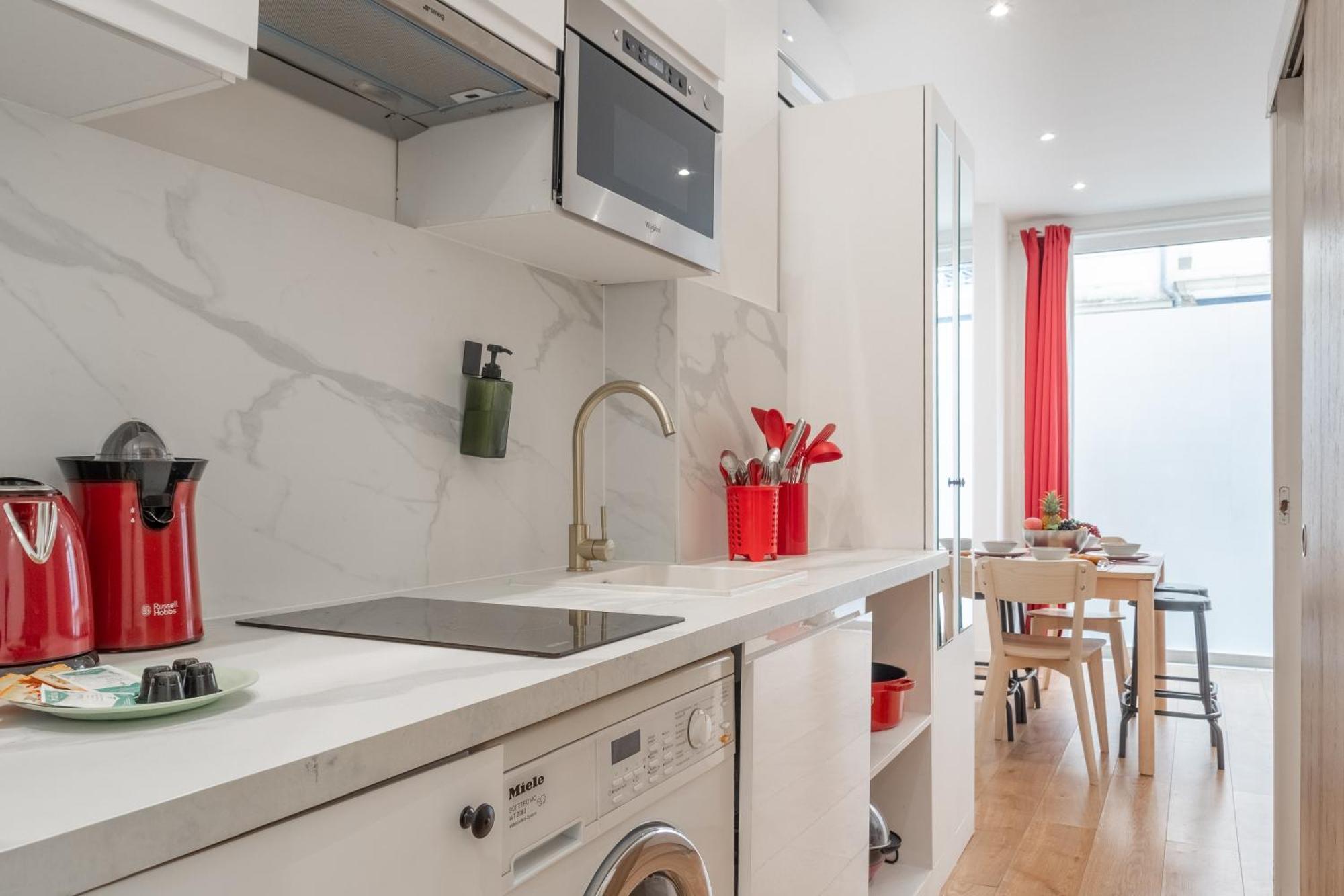 Lavie Maison Eiffel Ac Hot Tub Париж Экстерьер фото